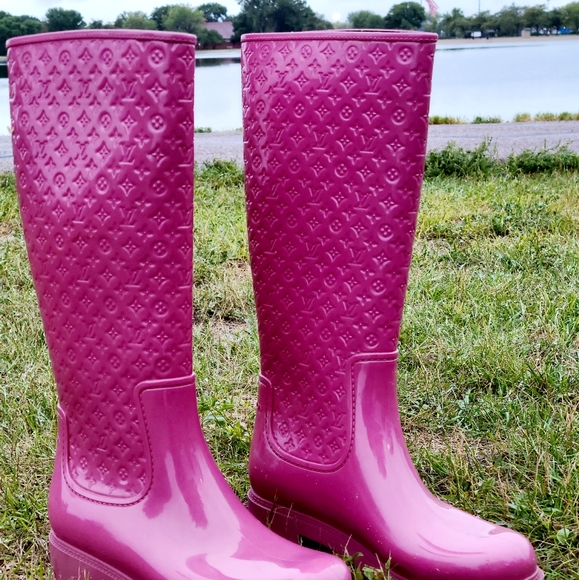 pink louis vuitton rain boots